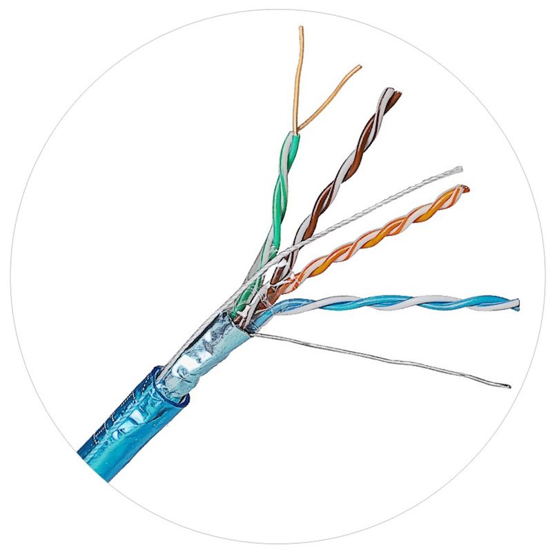 UTP FTPの固体泡のPEネットワーク パッチ・コードのCat 5 LANケーブル100ft