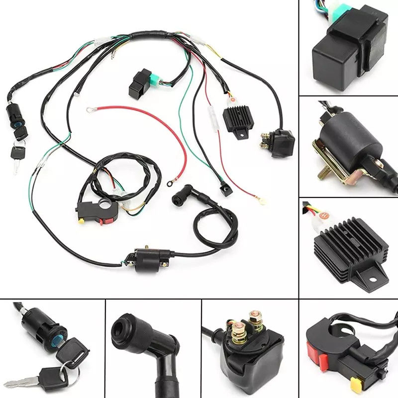 ポリ塩化ビニール 50 の中心 TE Molex のトラックの自動車ワイヤー馬具の銀メッキ