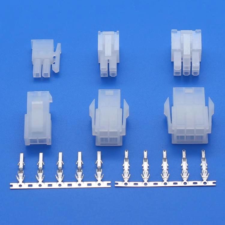4.2mm間隔をあける5557および5559ワイヤー馬具のコネクターのMolex JSTのコネクター
