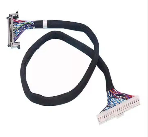 LVDS ハーネス 柔軟なケーブル組成 UL VW-1 レーティングと 1.0A-2.5A 電流の製造
