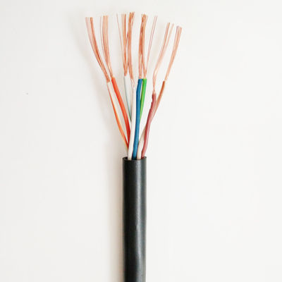 世帯24Awg Cat5E Cat6のイーサネットLANは屋内か屋外をケーブルで通信する