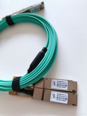 QSFP-40G対応ケーブル ケーブルデザインをカスタマイズ ワイヤーハーネスの主要メーカー 企業ネットワークと光学モジュールのための高速信号アセンブリ